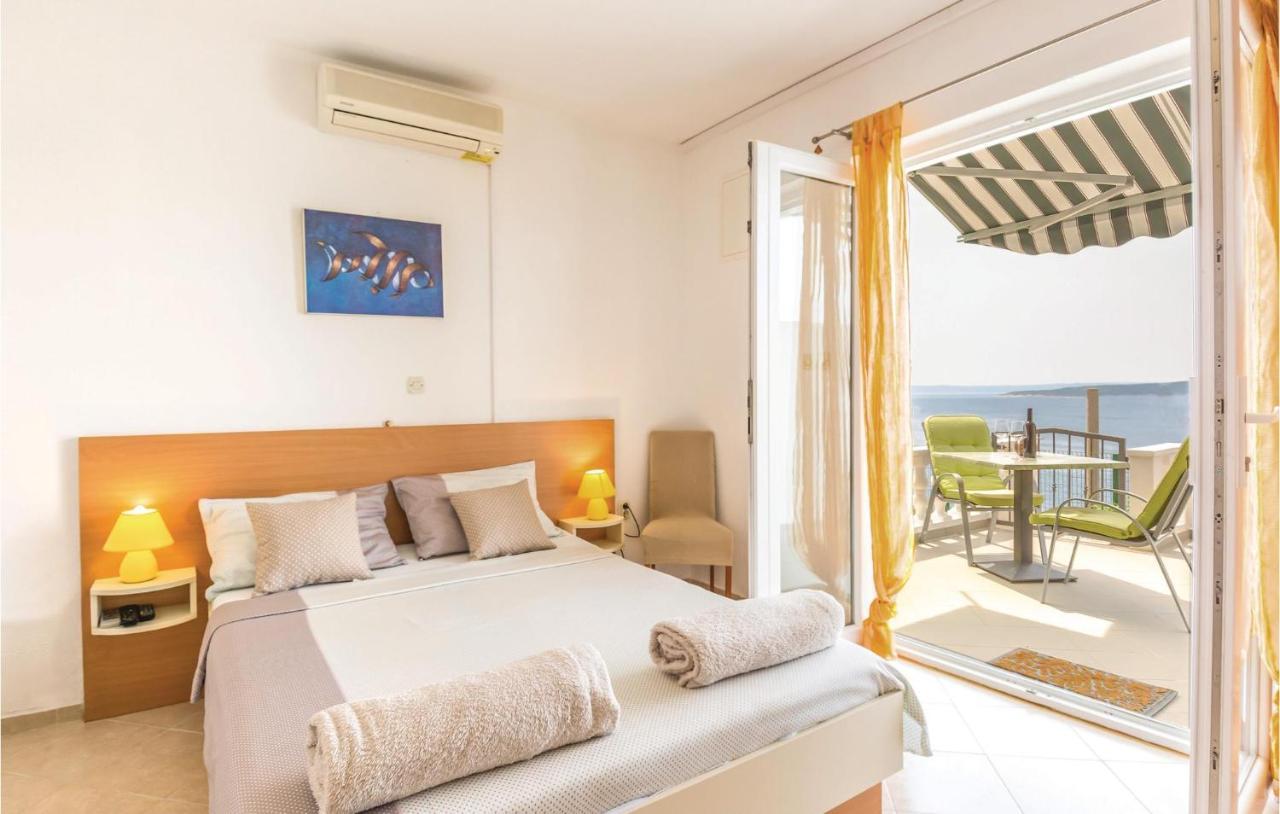 Lovely Apartment In Brela With House Sea View Eksteriør billede