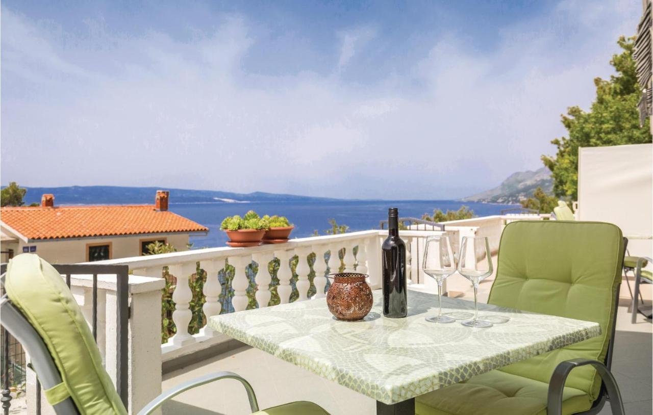 Lovely Apartment In Brela With House Sea View Eksteriør billede